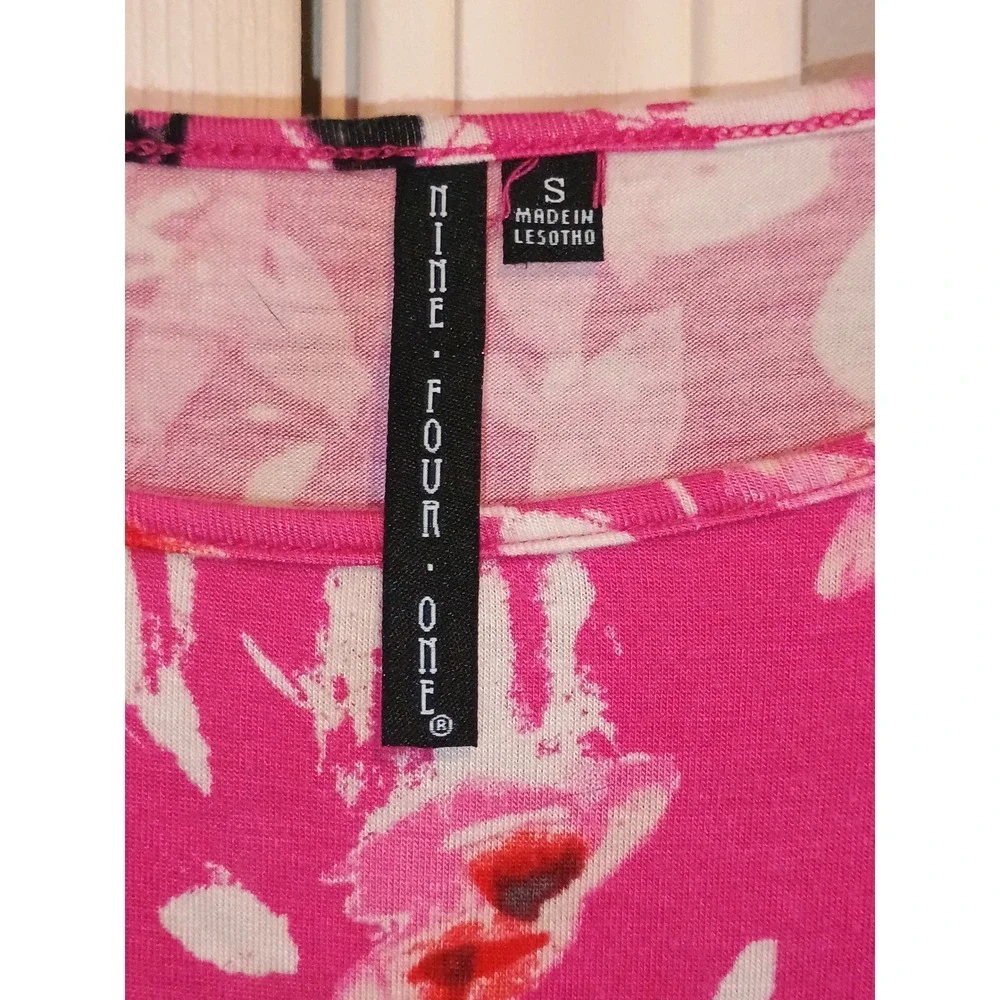 Nine‎ Four One Women's Floral Print 3/4 Sleeve Knit Top Pink Size S - Picture 4 of 9